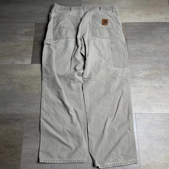 SOLD Carhartt Mens Work Pants XL - Picture 3 of 4
